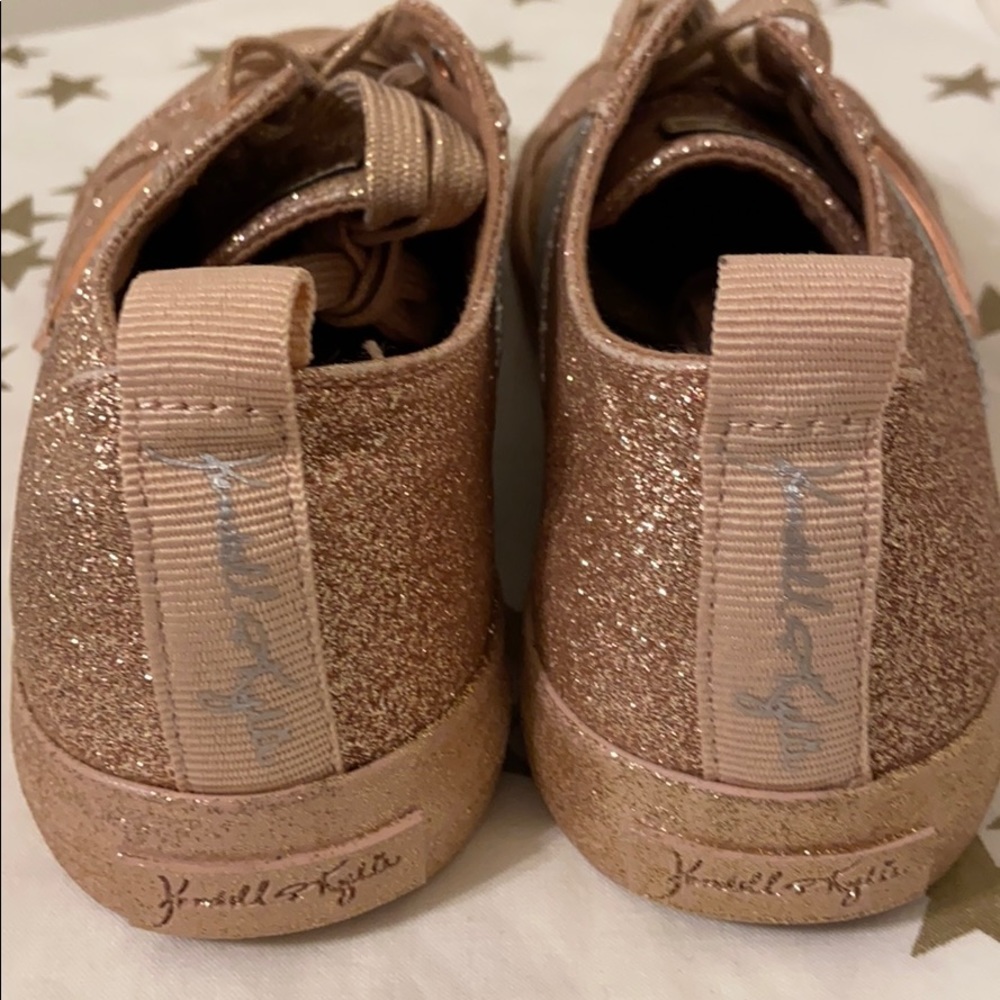 Kendall + Kylie Obey women’s sneakers - Picture 4 of 5